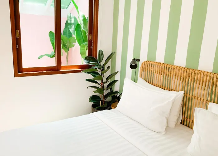 Hotel Happy Together By Kresna Hospitality Seminyak