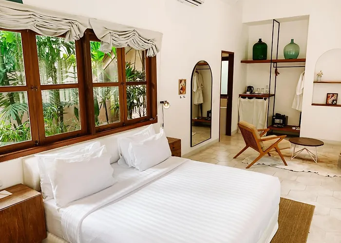 Happy Together By Kresna Hospitality 4* Seminyak