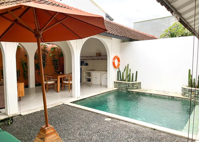 Happy Together By Kresna Hospitality 4*